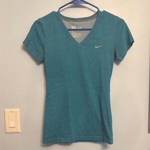 Nike Women's Teal V-Neck Short Sleeve Tee